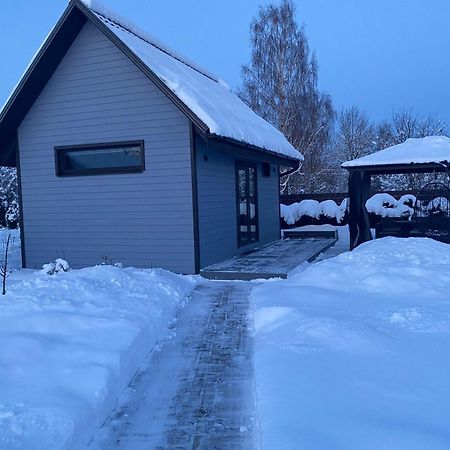 Tiny House Cesis Villa Bagian luar foto