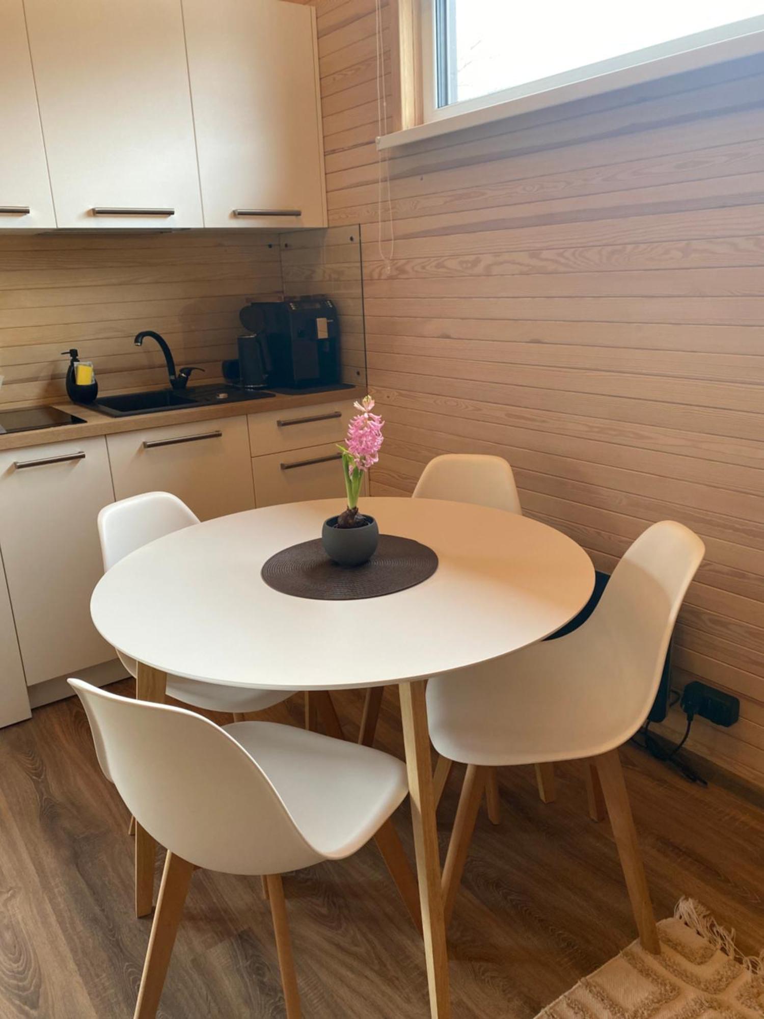 Tiny House Cesis Villa Bagian luar foto
